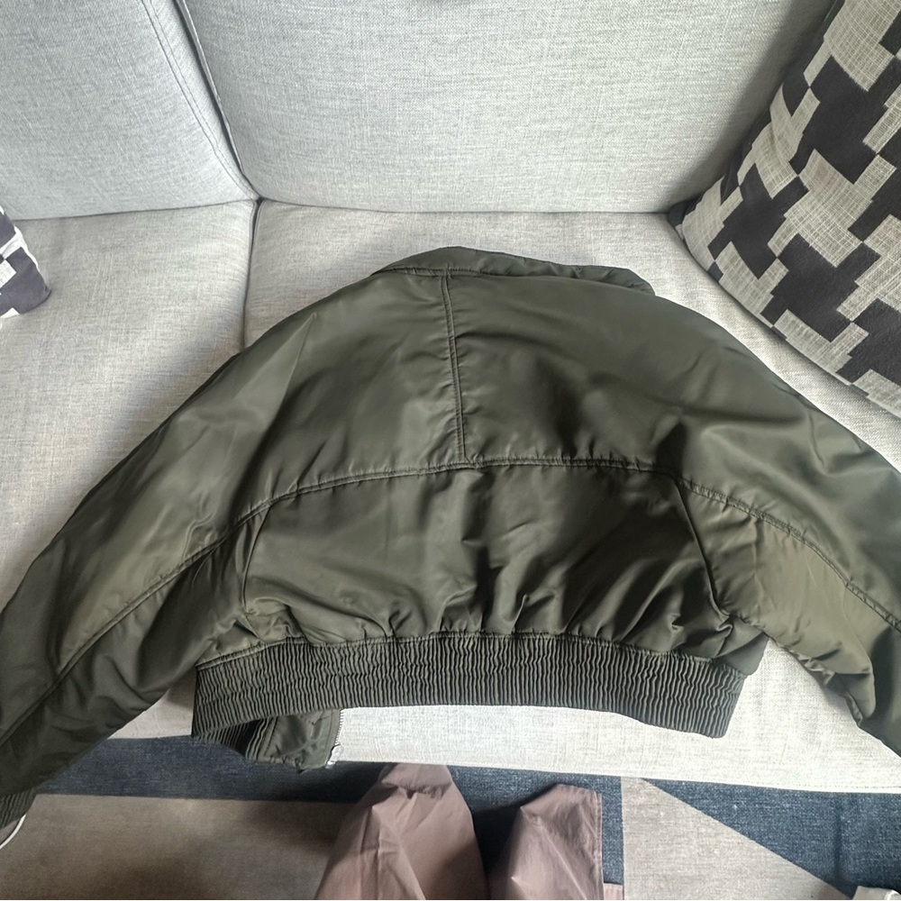 Zara Olive Green Bomber Jacket - Picture 6 of 8
